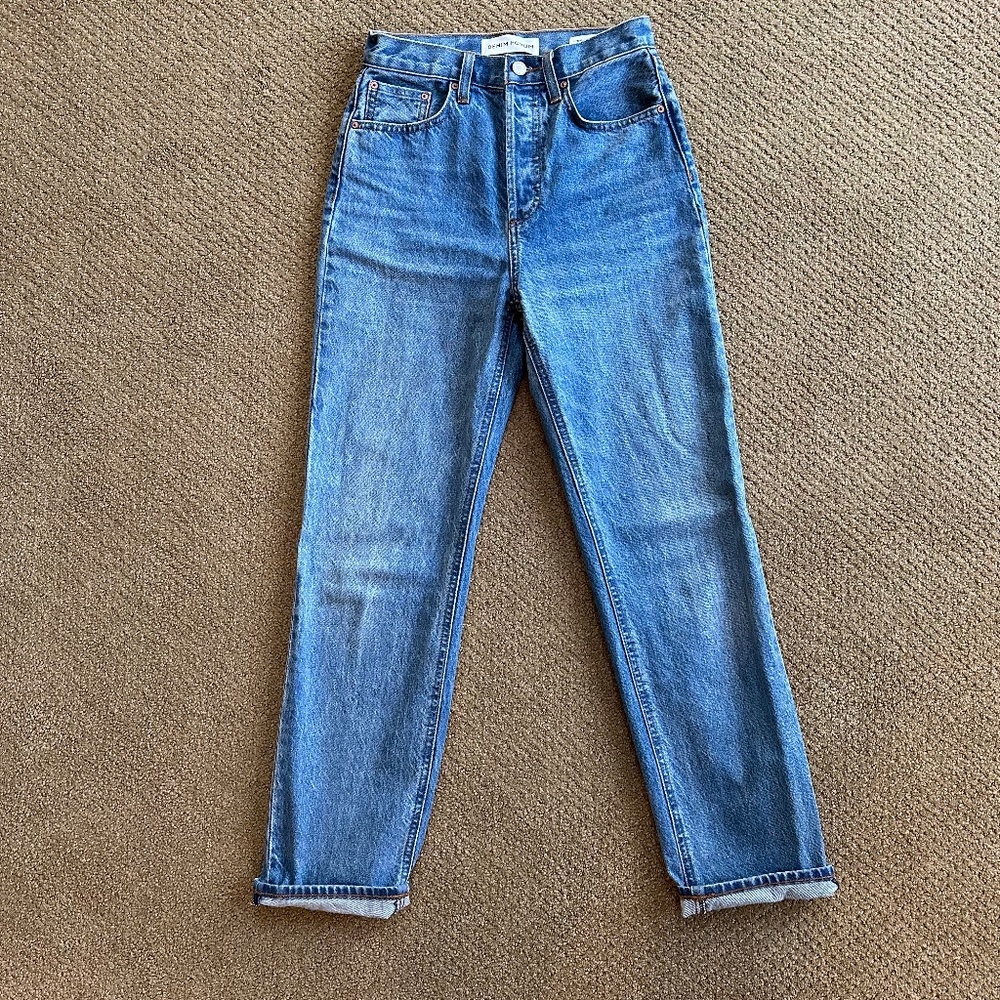 Denim Forum - The Joni High Rise Loose 30L - Size 26